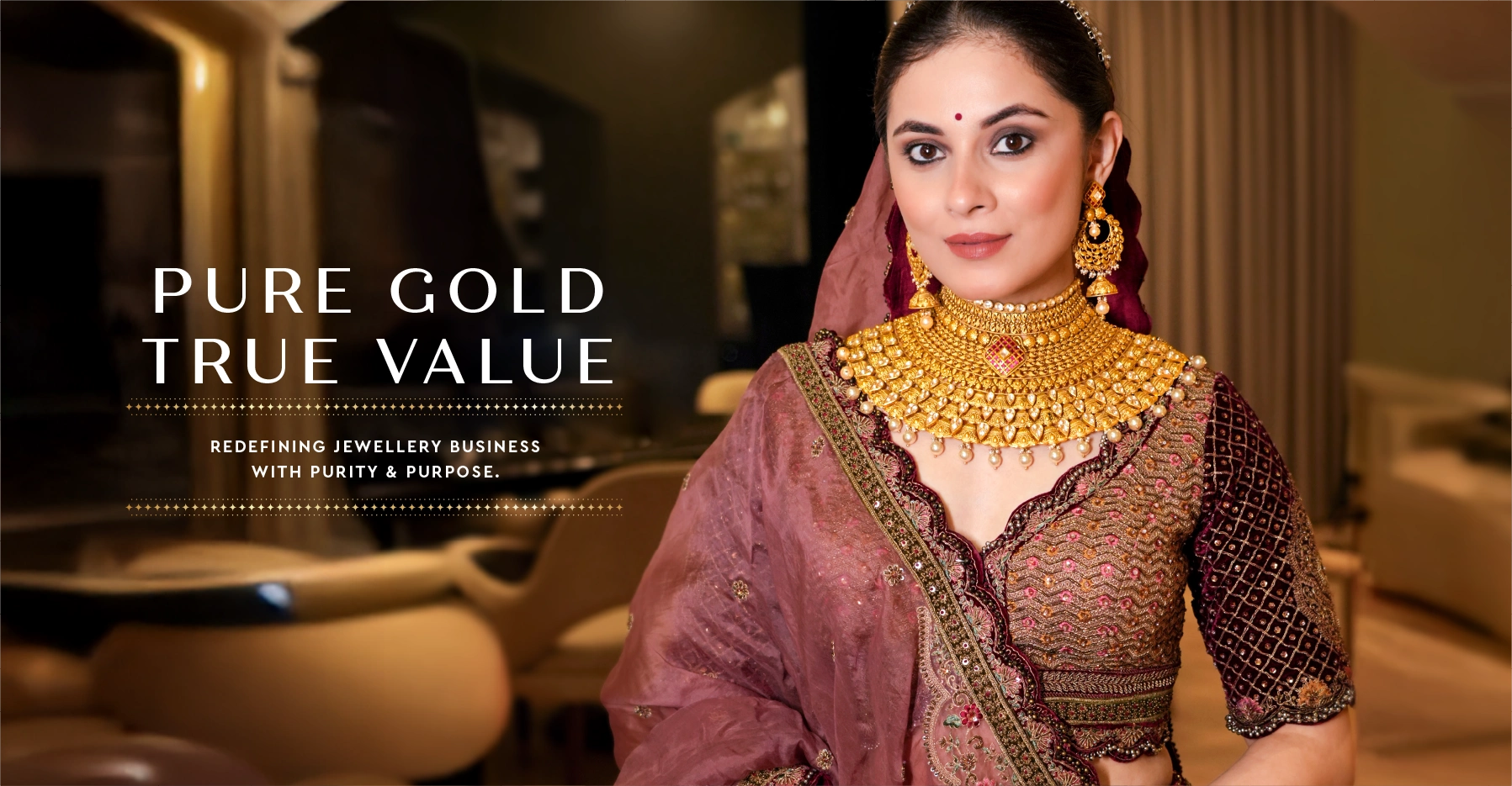 Pure gold bridal jewellery set with traditional Indian design worn by woman – Boffo Jewels